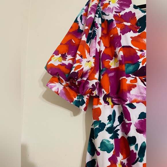 Stroll in the Park Floral Dress - Picture 6 of 6